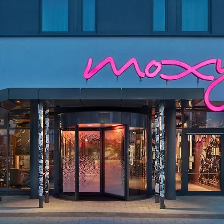 Moxy Hotel Düsseldorf