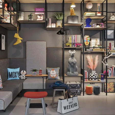 Hotel Moxy Dusseldorf