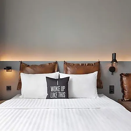 Moxy 3* دوسلدورف