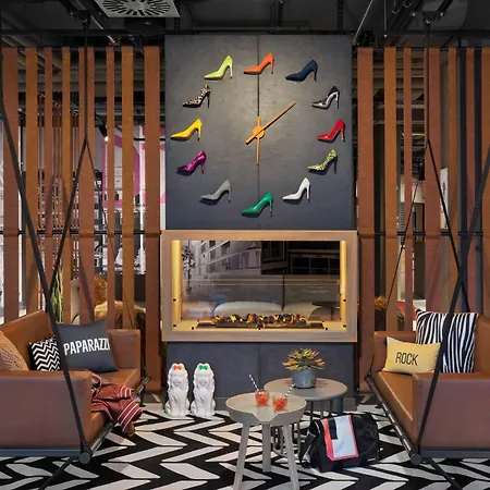 فندق Moxy