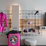 فندق Moxy 3*